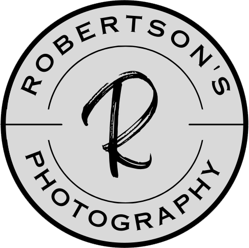 Robertson's Photography Logo